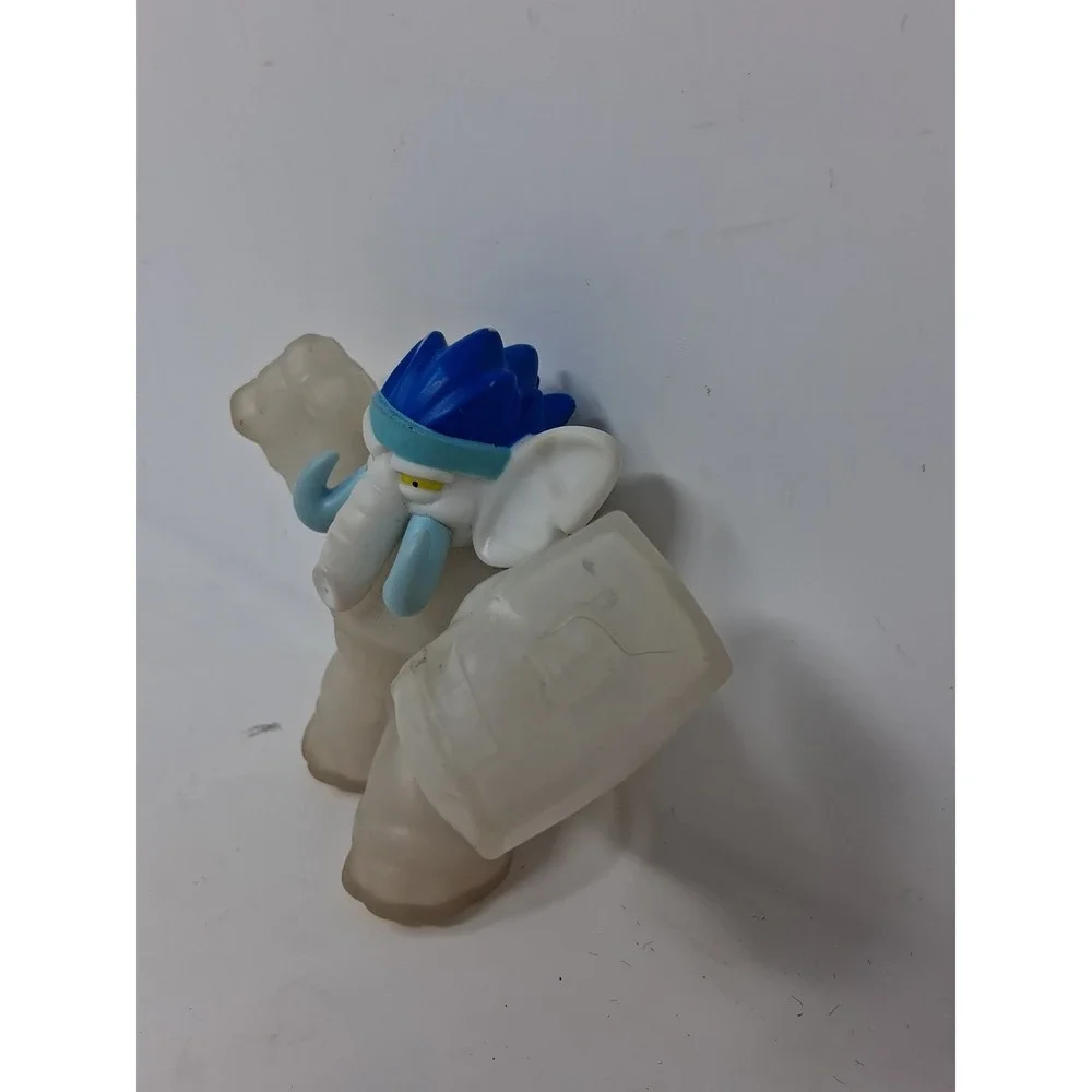 Heroes Of Goo Jit Zu Gigatusk Mammoth Stretch Dry Beaded Rare Figure By Moose. Y